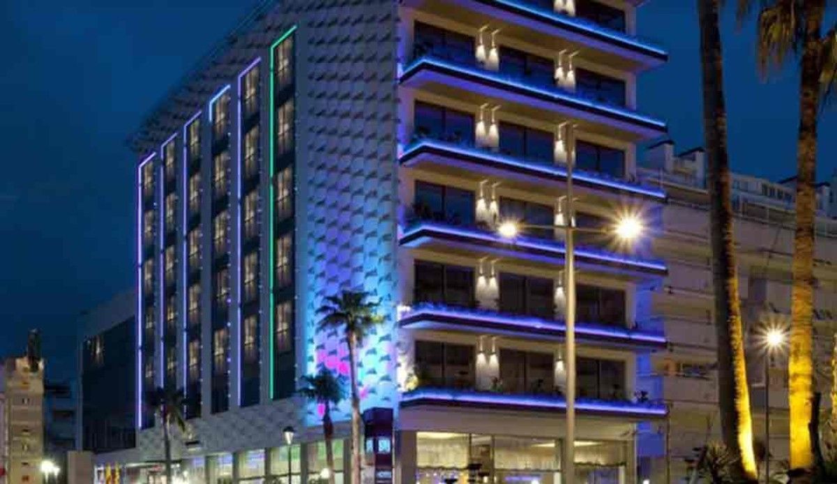 Fachada del Hotel MiM Sitges